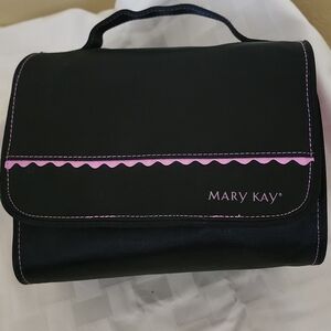Mary Kay Black Cosmetic Bag with Pink Trim